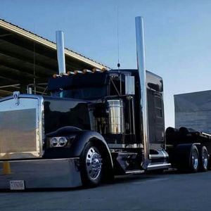 Meet your Posher, Aaron